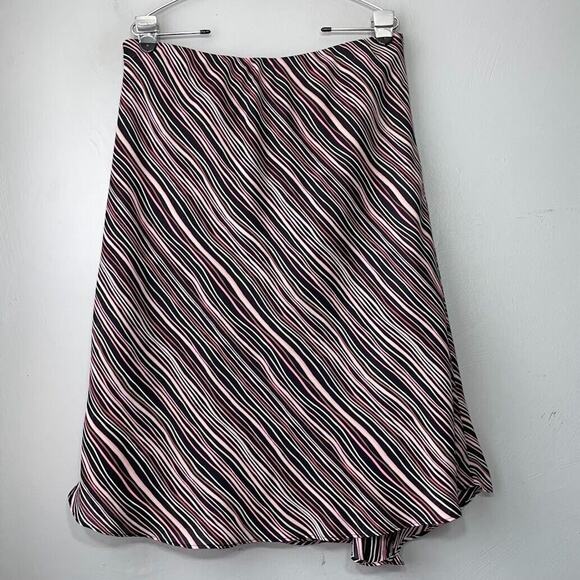 Worthington Woman Plus Size 16W Pink Diagonal Striped Y2K Skirt Asymmetrical - Picture 4 of 9